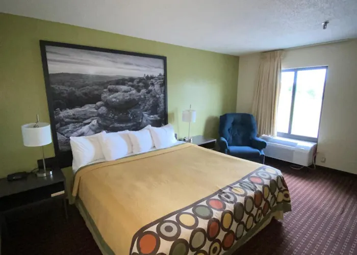 Super 8 By Wyndham Motel 2*