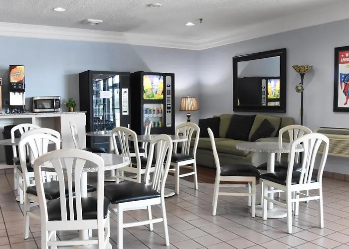 Motel Super 8 By Wyndham
