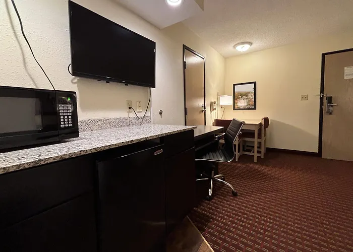 Super 8 By Wyndham 2*